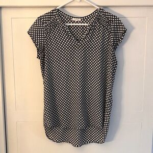 🔥FINAL SALE: Pleione Black and White Geometric Blouse